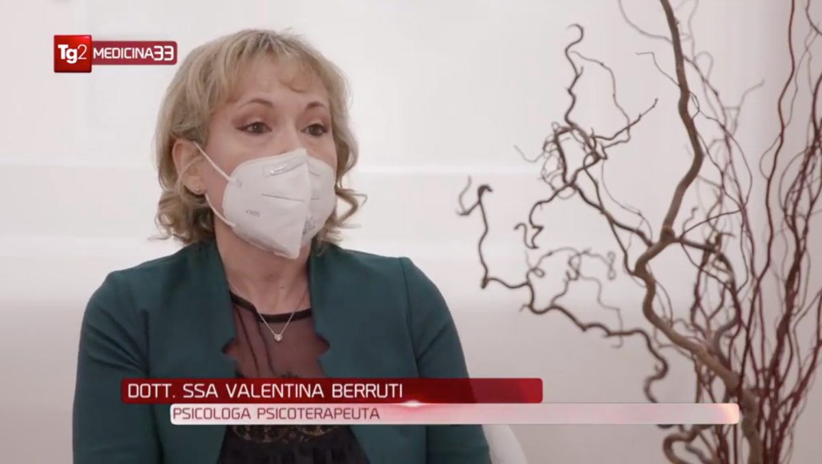 Su-Tg2-Medicina-33-servizio-sulla-situazione-della-Pma-legata-allemergenza-Covid-19-con-intervista-alla-psicoterapeuta-Valentina-Berruti-1200x678.png